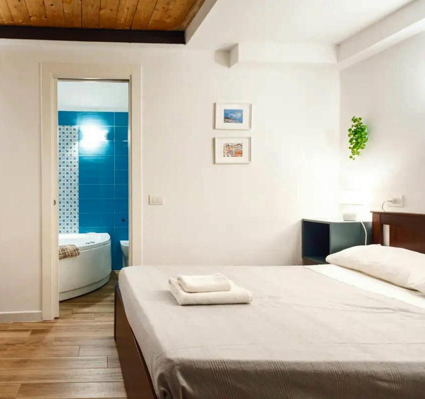 Rega Holiday House Napoli Ngoại thất bức ảnh